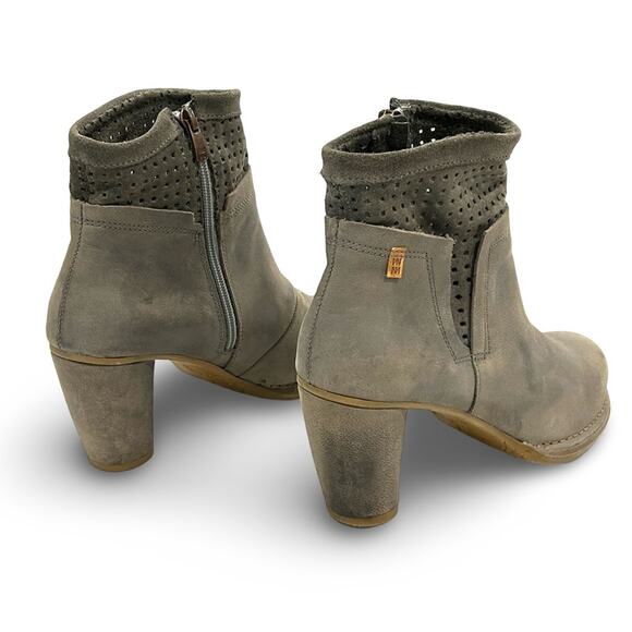 El Naturalista Womens Colibri Ankle Boots Size 40 US 9 Gray Distressed Leather - Picture 6 of 10